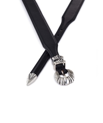 CEINTURE VERSAILLES BLACK s'inspire de l'anatomie humaine